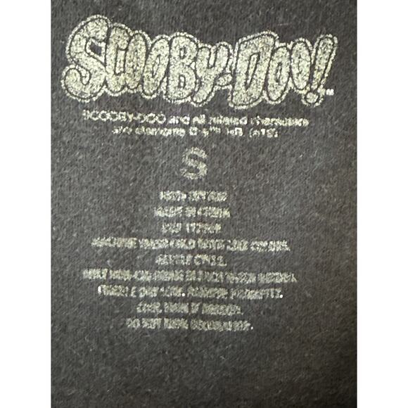 Scooby Doo Women's Small Scooby Snacks Scooby w/ Pizza Cropped Graphic T-Shirt - Picture 5 of 7